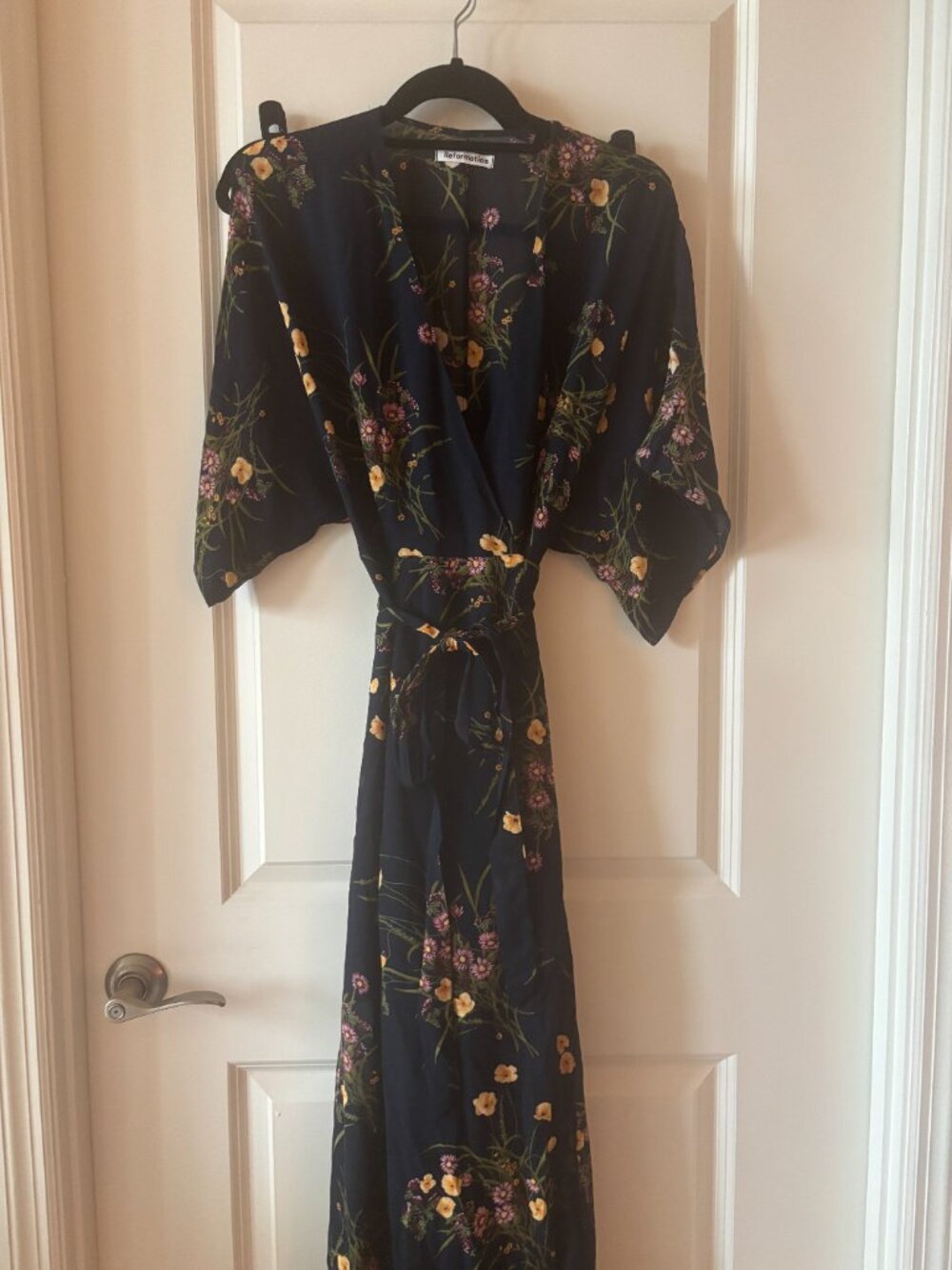 Reformation Winslow Dress, mademoiselle - Picture 3 of 6